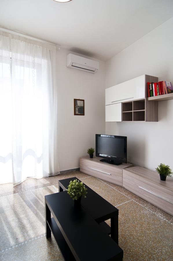 Villa Aquari Cozy Apartment ローマ エクステリア 写真